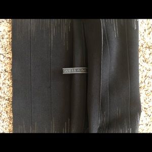 GUESS BLACK & SILVER SPANDEX SKIRT